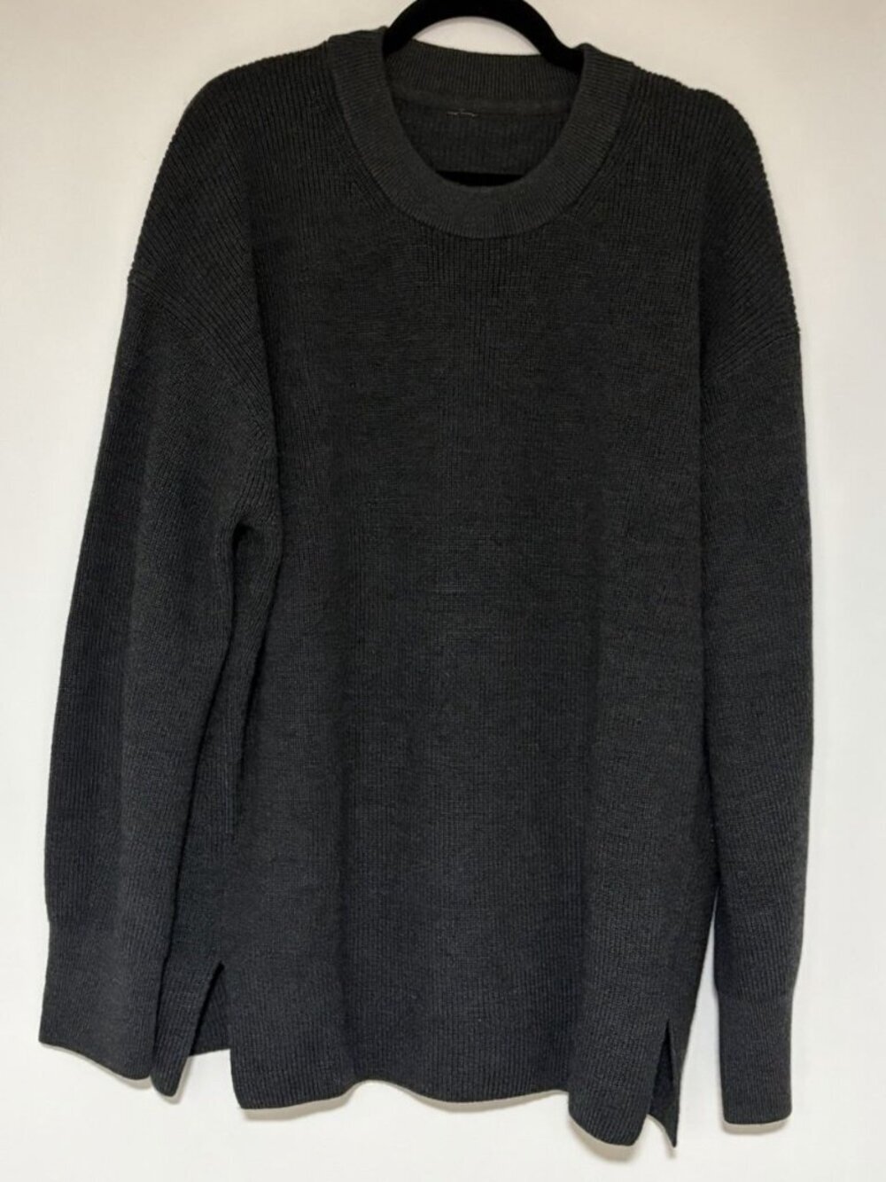 Lululemon Women’s Merino Wool-Blend Ribbed Crewneck Sweater Size 14 Charcoal